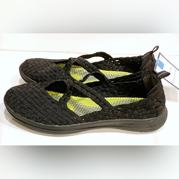 New Croft & Barrow size 8 Black Memory Foam Slip ons - Picture 2 of 6